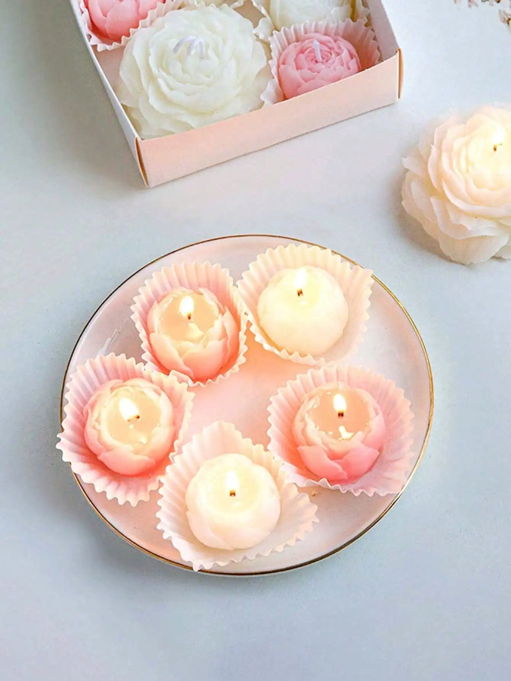 Home Decoration Scented Candles 4pcs/set Handmade Rose Bouquet Shape Fragrance Candle Romantic Holiday Gift