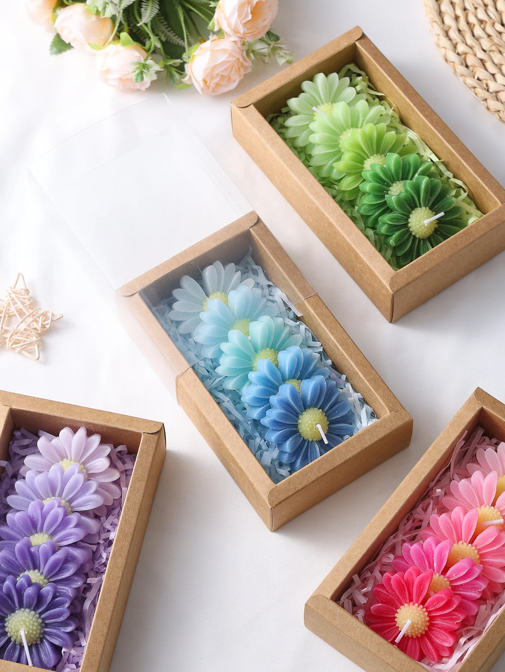 5-Piece Gradient Macaron Daisy Scented Soy Wax Candles Set, Elegant Floral Scented Gift Box, Perfect for Home Decor and Relaxati